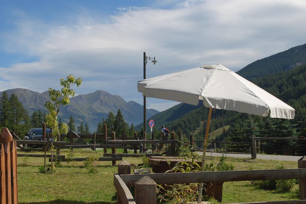 Baita Del Plan Pragelato Exteriör bild